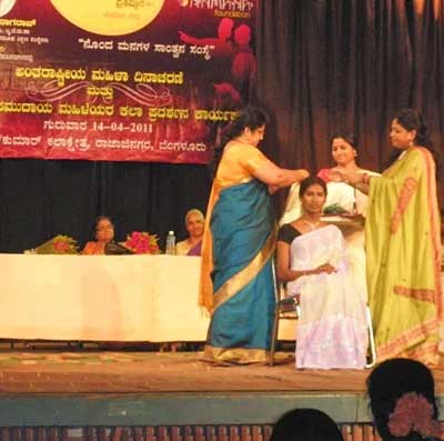 Vijaya-awarded-Women-Day